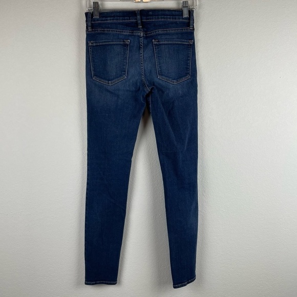 Frame Medium Wash Le Skinny de Jeanne Distressed Jeans - Picture 3 of 6